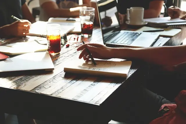 Gestion du Stress : 5 Pratiques Essentielles pour les Cadres