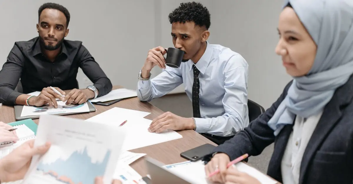 Comment l'Intelligence Émotionnelle Améliore la Gestion du Stress